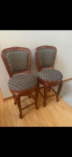 24.25” in counter height high back wood barstools set of 2