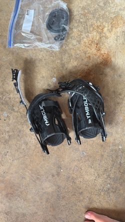 Women’s snowboarding bindings