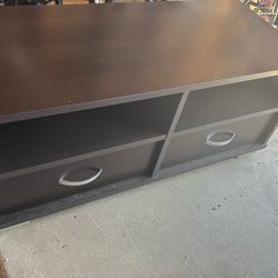 TV Stand / media Center 