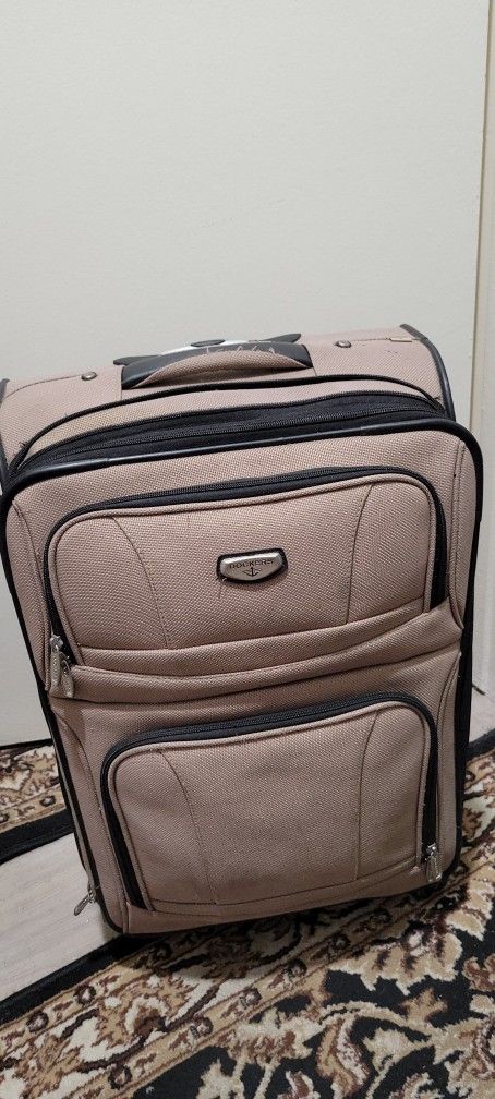 dockers carry on travel luggage