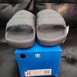 Adidas Adilette 22 Slides (Size 13) Brand New DS 