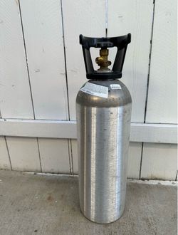 FULL 20 Lb. CO2 Tank  UN1013