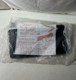 7$ Front license plate bracket