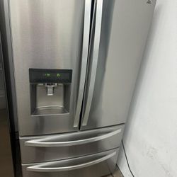 ❤️🎊kenmore Refrigerator Stainless Steel Like New❤️🎊