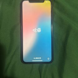 iPhone XR (64GB) LOCKED