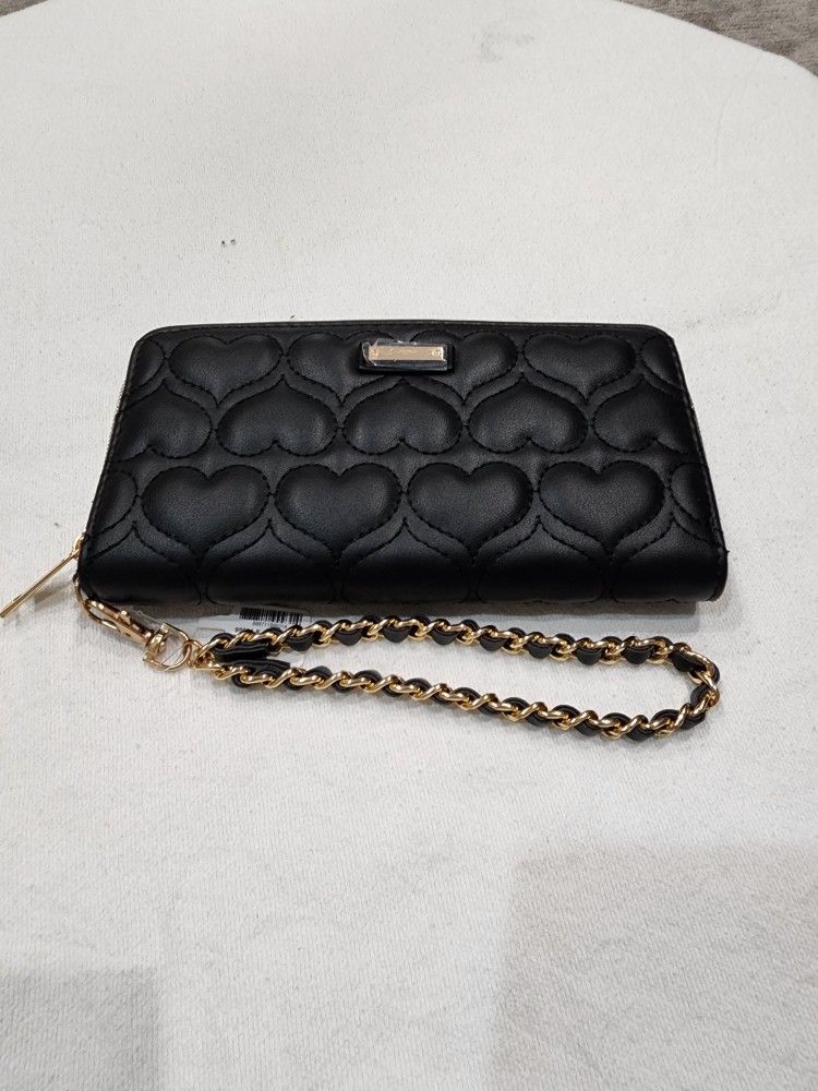 Wallet Women Black Slip  Brand New Never Used Very Nice Beautiful. I'd Holder 