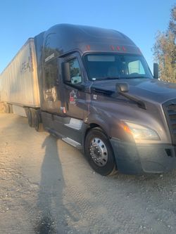 2020 Freighliner