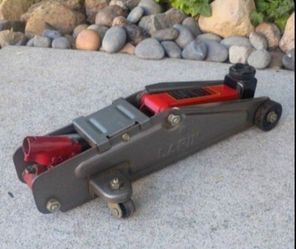 Car Jack LARIN 2000 Ton Heavy Duty Comes with Handle Large Floor Jack
