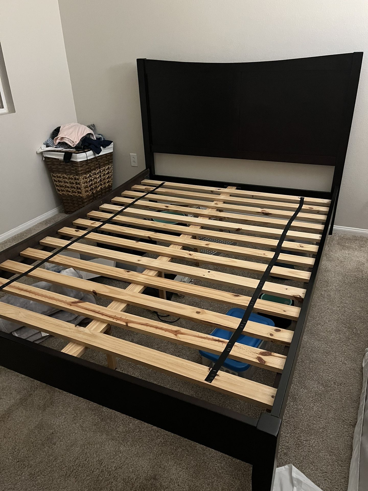 Queen Bed