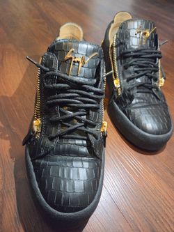 Zanotti Black Crock Embossed Leather May London Low