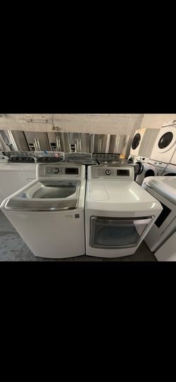 LG Washer And Dryer Set “27 ( Lavadora Y Secadora)
