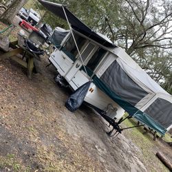 Coleman Fleetwood Pop Up Camper 