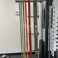 (New In Box) ‼️6 Pack Of Resistance Bands‼️ Click On Our Profile For More Gym Equipment 