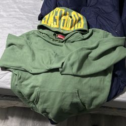 Supreme 