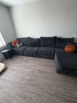 Boneless couch