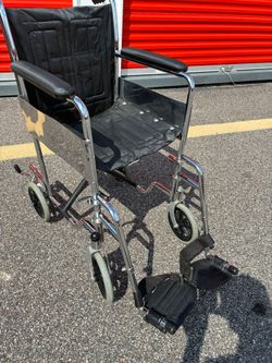 Folding Transport Wheelchair with Footrests