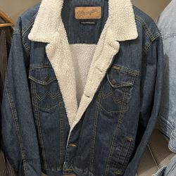 Levi Sherpa Jacket Large 