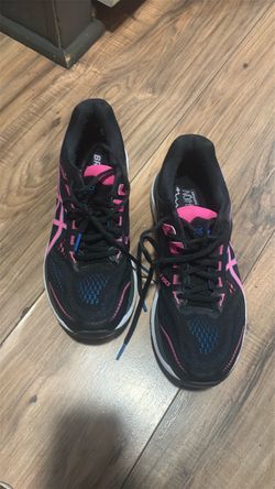Brooks dynamic duo max womens 9 1/2 running shoes GT-2000-7