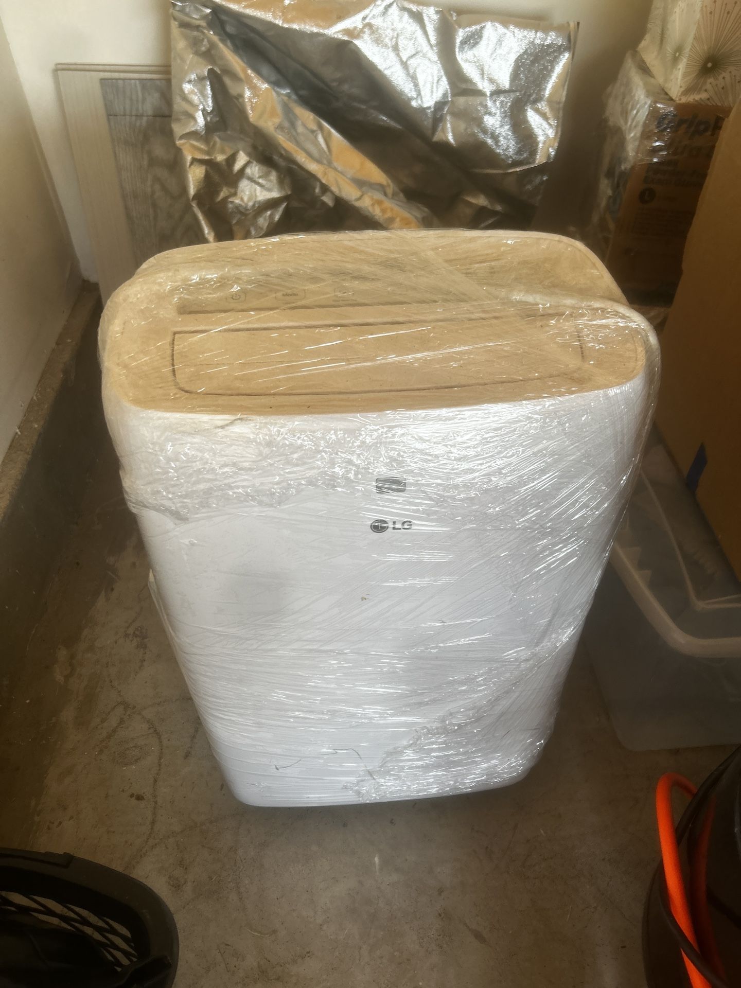 LG Portable Air Conditioner