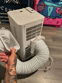 Vissani portable A/C in great condition and perfect for the summer