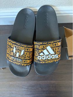 New Adidas Slides $5 Size 6