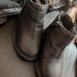 Booties Toddler Size 4m