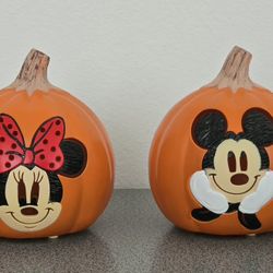 Disney Mickey and Minnie Light up Pumpkins 