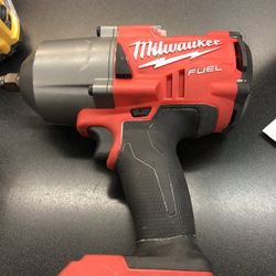 Milwaukee Impact Wrench 