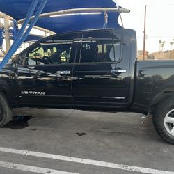 Nissan Titan 4x4
