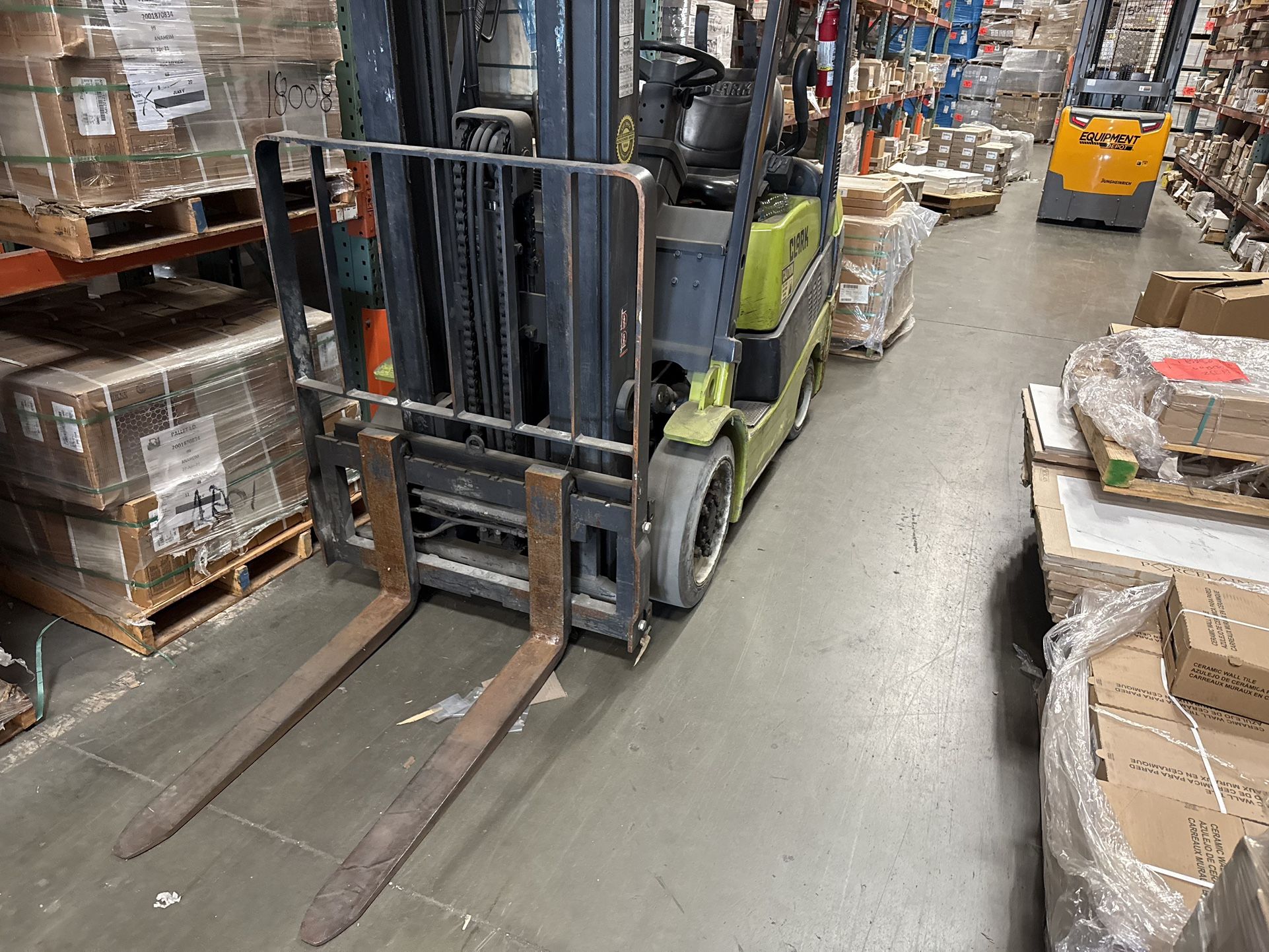Forklift Clark