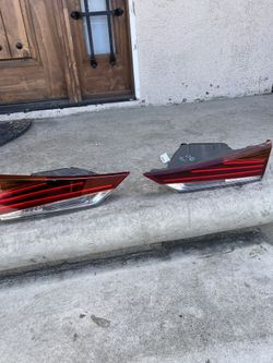 2017-2020 Lexus Is Taillights
