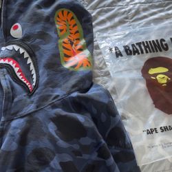 New bape Hoodie 