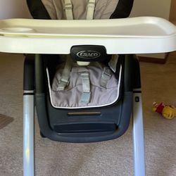 Graco Adjustable Baby Highchair 