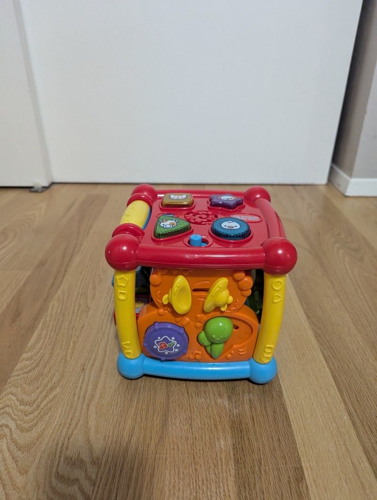 VTech Activity Cube