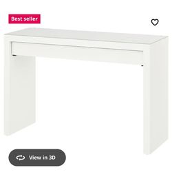 Dressing Table With glass Top