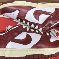 Nike Dunk Low PRM Vintage Team Red(women) 8W