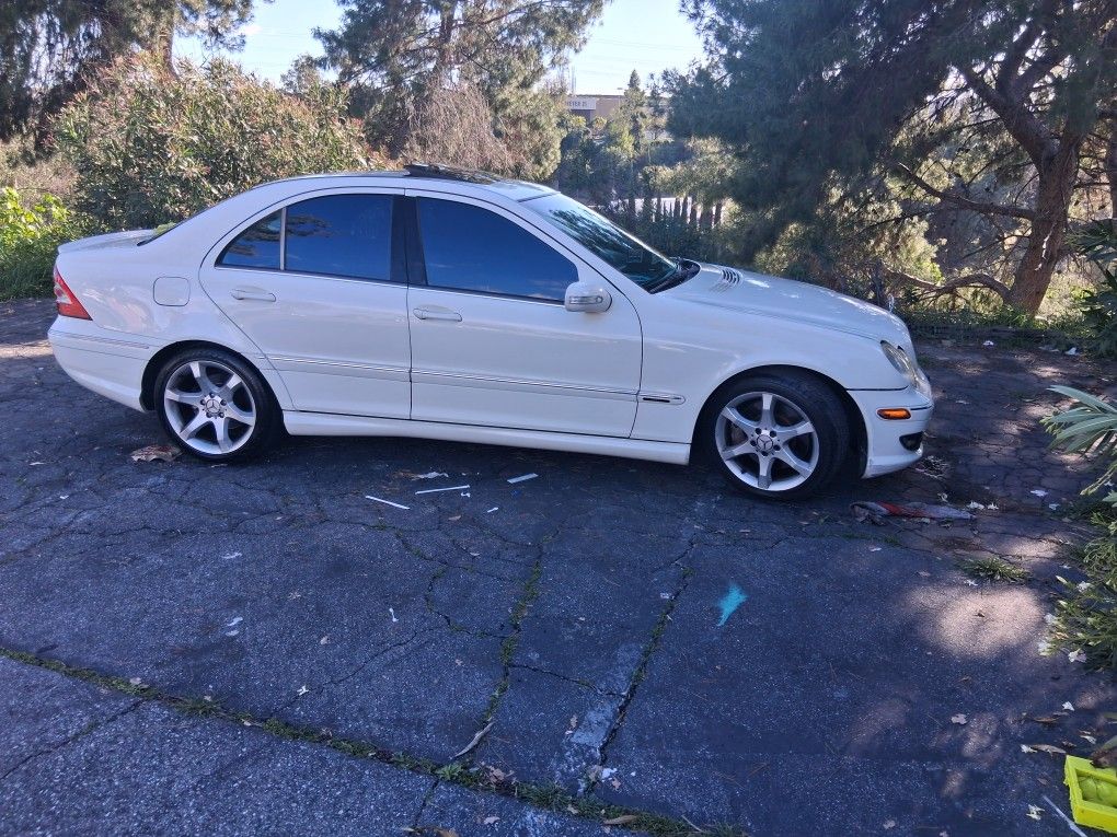 2007 Mercedes-Benz C-Class