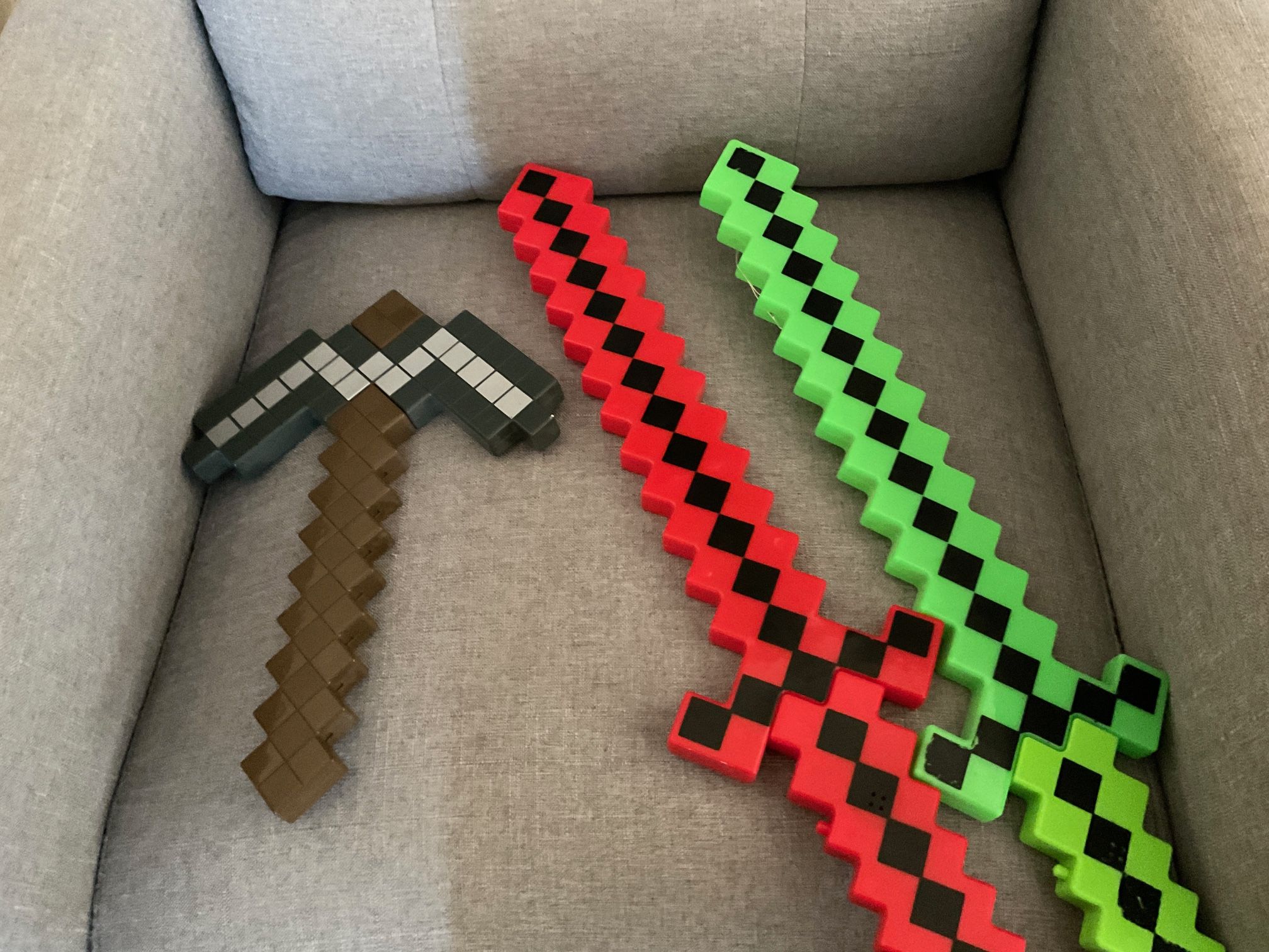 Minecraft Swords And Pickaxe