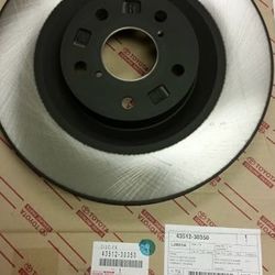 2015 Lexus RC350 Front Rotors “new” 