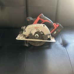 Milwaukee circula Saw 