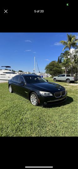 2011 BMW 750i