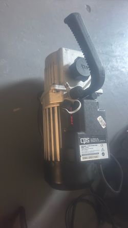 Vacuum pump
