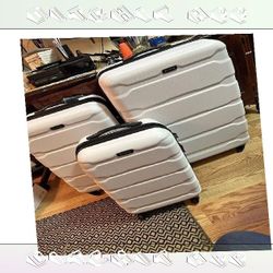 Complete Travel Collection Everything You Need in arrive