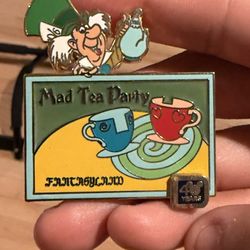 Mad Hatter 40th Anniversary Pin 
