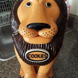New Vintage Working Cookie Jar 🍪 Make The Lion Voice 🦁 $30 Pick Up At Country Club And Grant 