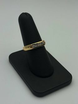 Jewelry 14k solid yellow gold diamond 0.25 CTW ring size 9