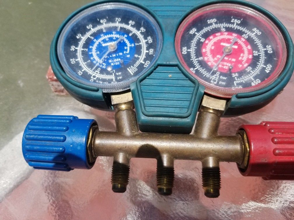 HVAC REFRIGERANT GAUGE