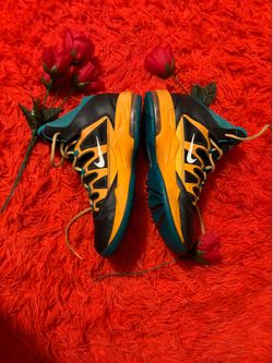nike sneakers size 7