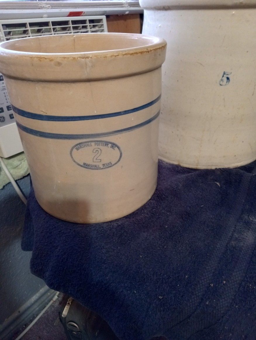 VINTAGE MARSHALL POTS $800.00 FOR BOTH ..FROM THE MID SIXTIES NO CHIPS .. HOLD WATER BOTH ..
