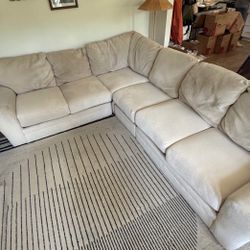 Light Sectional (Free Delivery Available)